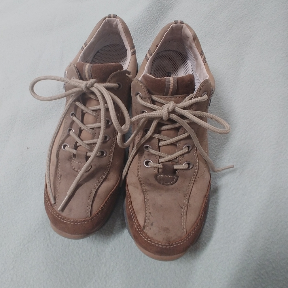 Romika Stylish Brown and Tan Sneakers Size 38(7.5)